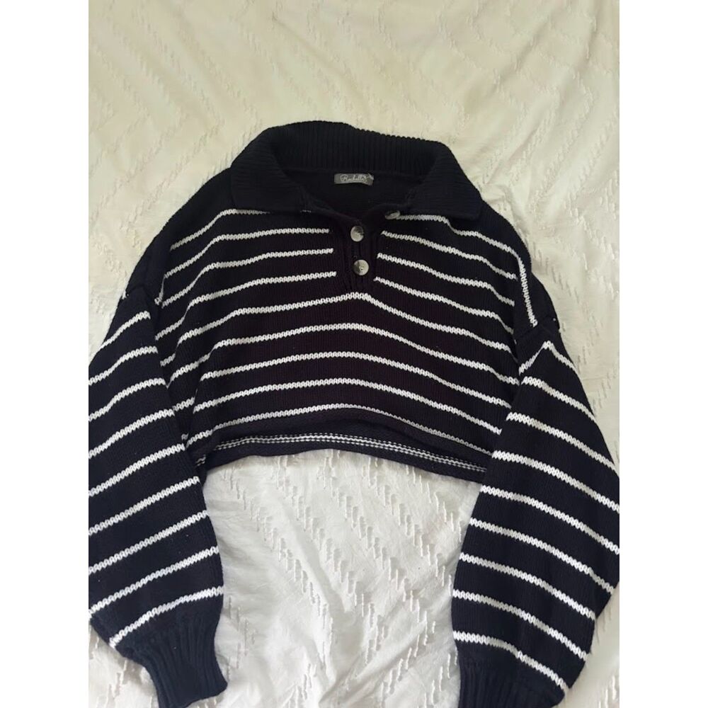 Rochelle's Navy & White Cropped Collared Sweater